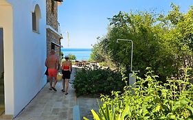 George Seaside Serviced Studios & Apartments